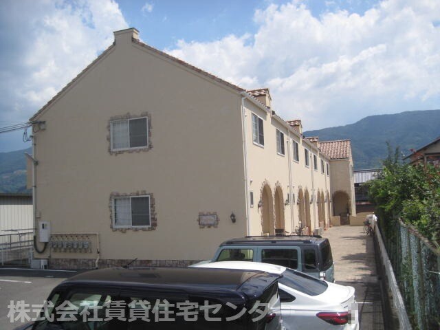 ボヌールの物件外観写真