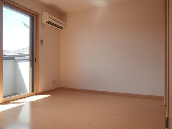 ピノ コラの物件内観写真