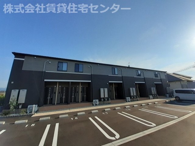 ピオニール紀の川Ⅱの物件外観写真