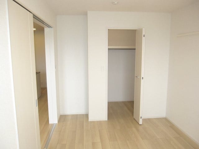 ピオニール紀の川Ⅱの物件内観写真