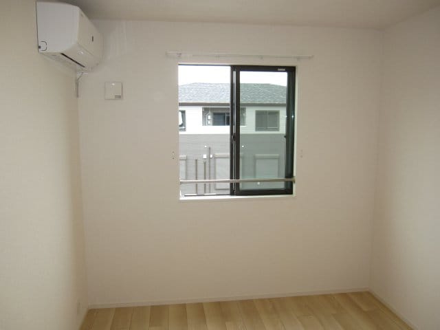 ピオニール紀の川Ⅱの物件内観写真