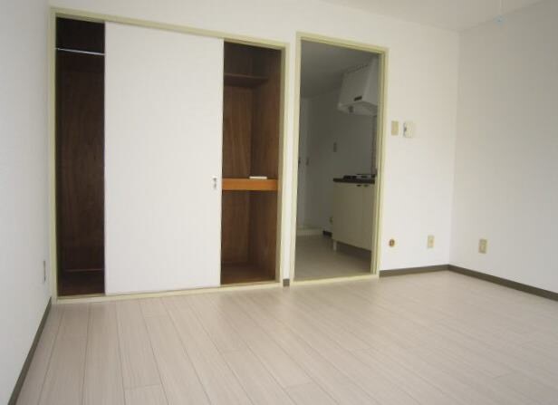 イワデシティハイツの物件内観写真