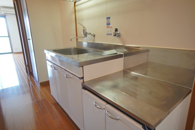 エタニティコートⅡ番館の物件内観写真