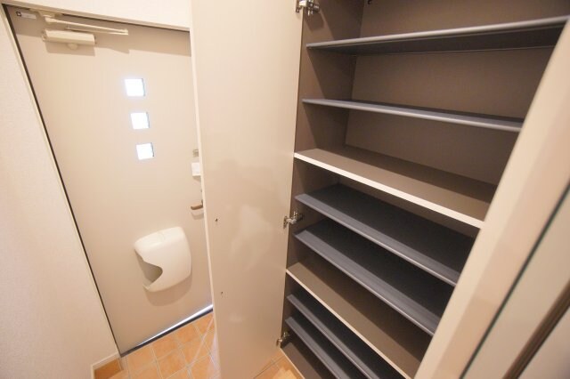 ヴェルソー加納の物件内観写真