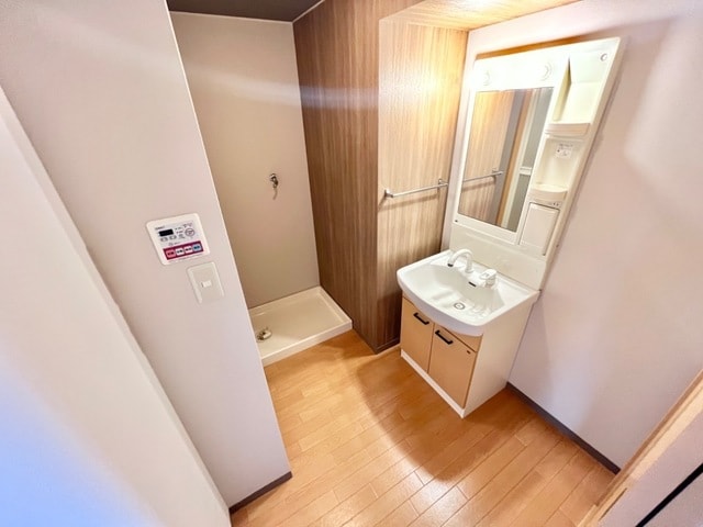 紀伊駅 バス8分  山村下車：停歩3分 2階の物件内観写真