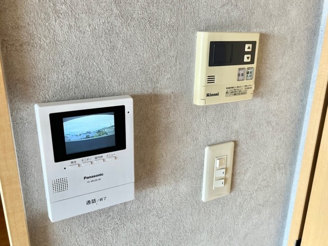 紀伊駅 バス8分  山村下車：停歩3分 2階の物件内観写真