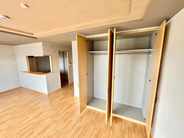 紀伊駅 バス8分  山村下車：停歩3分 2階の物件内観写真