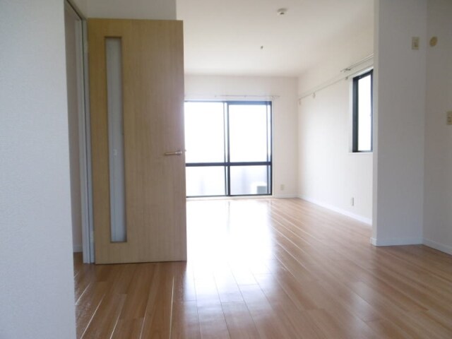 岩出駅 バス17分  うぐいす台下車：停歩4分 2階の物件内観写真