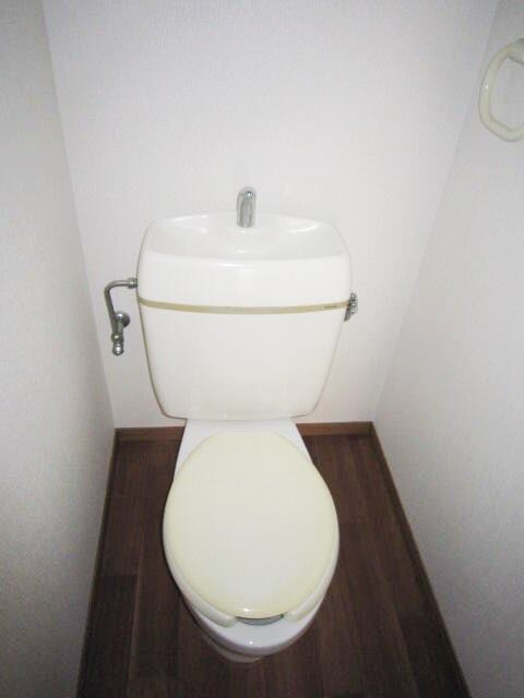 ナナヤマホーム岩出の物件内観写真