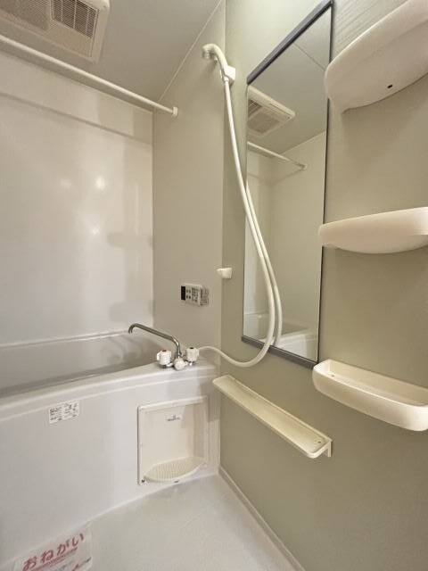 イースト・ヴィオラ・カーサⅡの物件内観写真