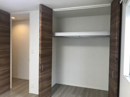 シャーメゾンガーデンズ紀三井寺の物件内観写真