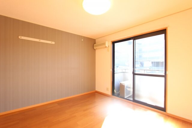 ハイネス 有本の物件内観写真