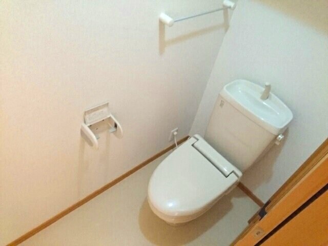 シャルパンティエⅡの物件内観写真