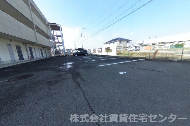 イワデシティハイツの物件外観写真