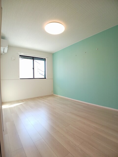 紀伊駅 バス9分  山村（和歌山県）下車：停歩6分 1階の物件内観写真