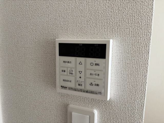 紀伊駅 バス9分  山村（和歌山県）下車：停歩6分 1階の物件内観写真