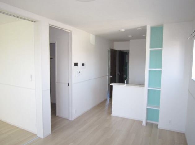 紀伊駅 バス9分  山村（和歌山県）下車：停歩6分 2階の物件内観写真