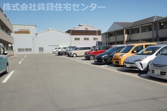 和歌山市駅 バス14分  湊御殿三丁目下車：停歩6分 2階の物件外観写真