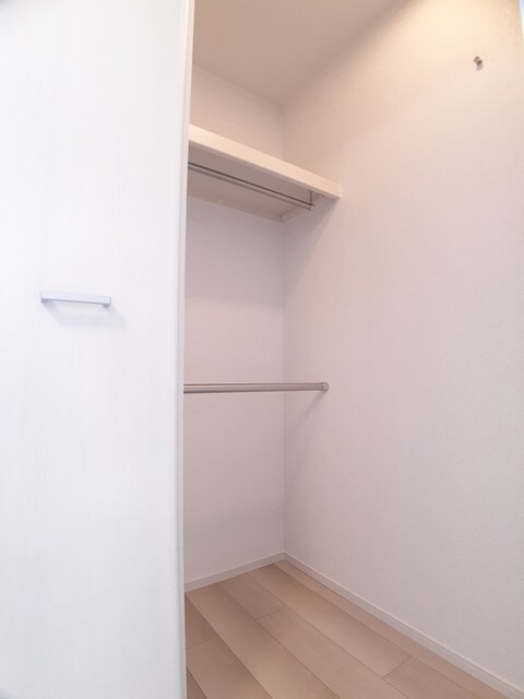 二里ケ浜駅 徒歩11分 2階の物件内観写真