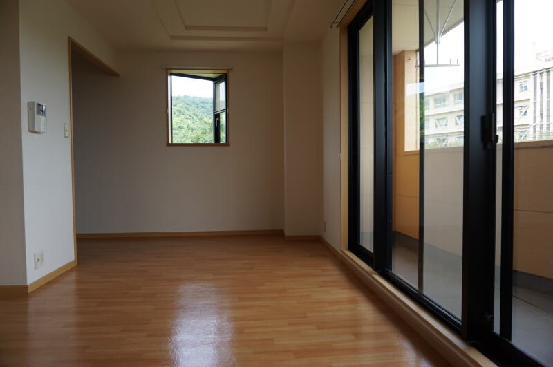 紀伊駅 徒歩6分 3階の物件内観写真