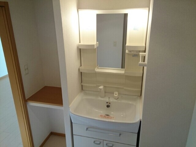 和歌山駅 徒歩17分 1階の物件内観写真