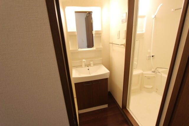 岩出駅 バス18分  川尻下車：停歩9分 1階の物件内観写真