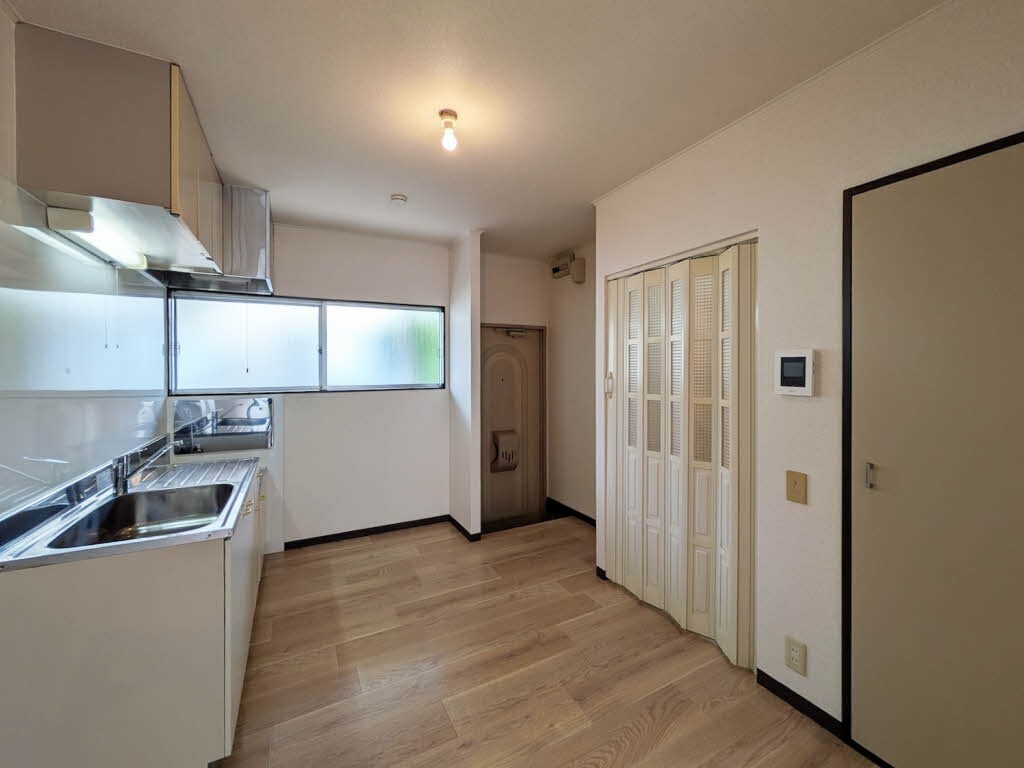 和歌山市駅 バス25分  和歌浦東下車：停歩7分 1階の物件内観写真