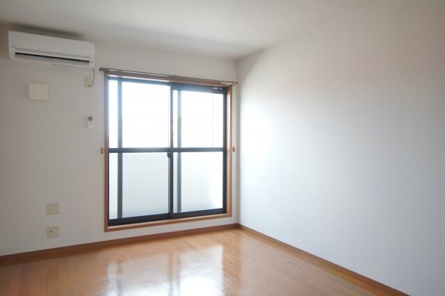 和歌山市駅 バス13分  堀止下車：停歩8分 2階の物件内観写真