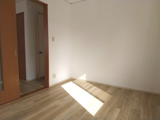 ガーデンコート中之島の物件内観写真