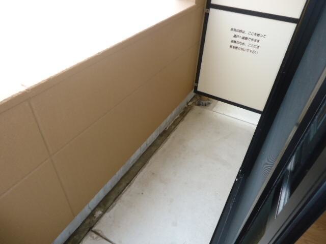 和歌山市駅 バス13分  次郎丸下車：停歩7分 2階の物件内観写真