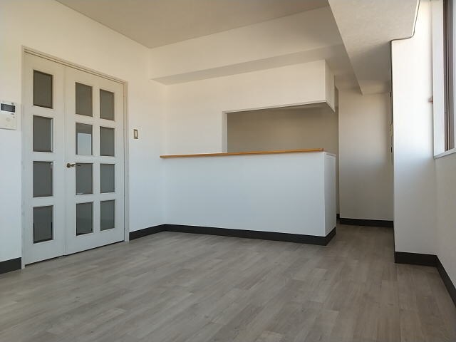 朝日プラザ三木町の物件内観写真