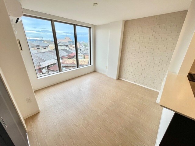 和歌山駅 バス21分  土入橋下車：停歩6分 3階の物件内観写真