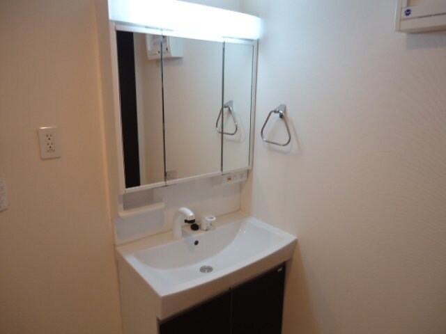 和歌山駅 バス21分  土入橋下車：停歩6分 3階の物件内観写真