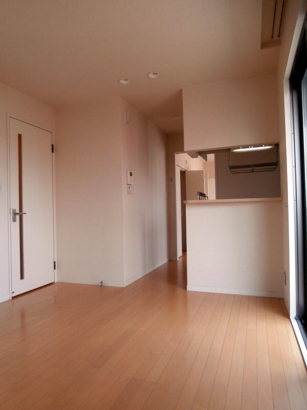 テラス新中通の物件内観写真