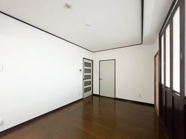 紀三井寺駅 バス6分  和歌浦下車：停歩2分 2階の物件内観写真