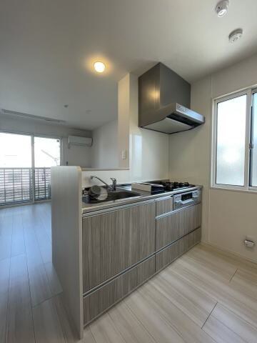 和歌山市駅 バス15分  小二里下車：停歩3分 2階の物件内観写真