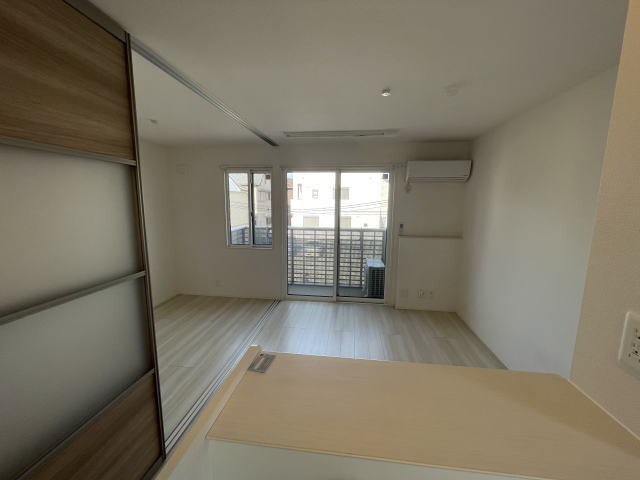 和歌山市駅 バス15分  小二里下車：停歩3分 2階の物件内観写真