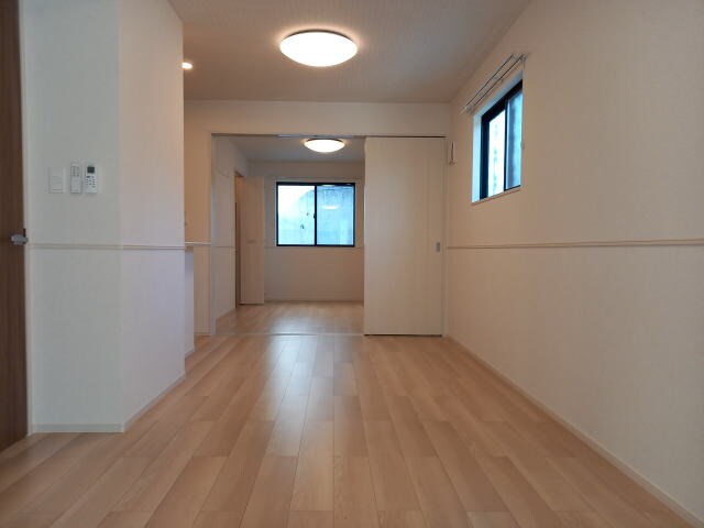 岩出駅 バス15分  さぎのせ公園下車：停歩6分 1階の物件内観写真