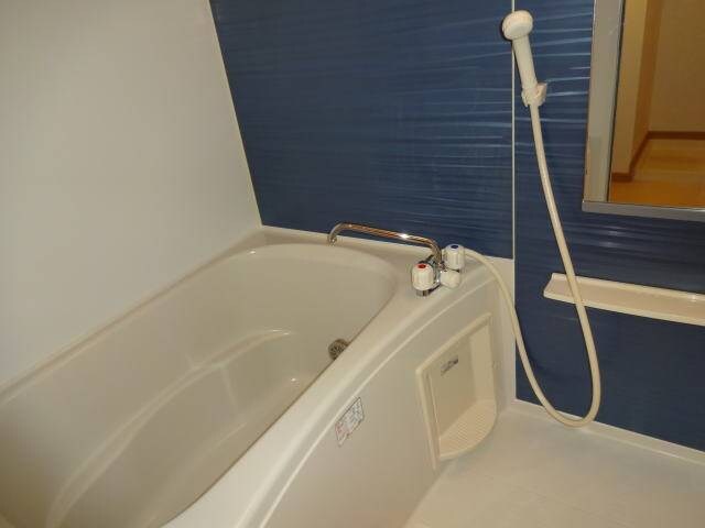 和歌山駅 バス13分  鳴神住宅前下車：停歩3分 2階の物件内観写真