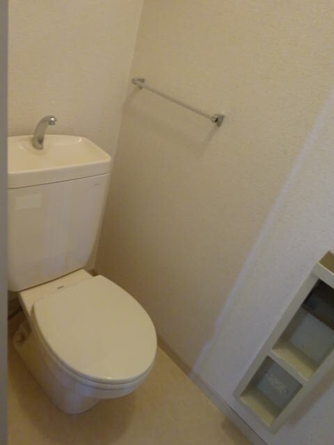 吉礼駅 徒歩1分 1階の物件内観写真