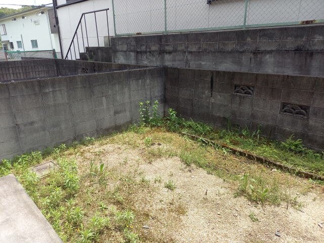 和歌山駅 バス13分  南小雑賀下車：停歩17分 1階の物件内観写真