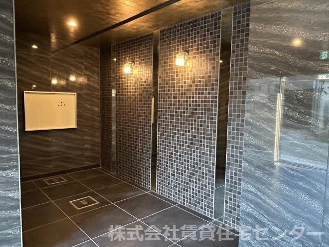 和歌山駅 徒歩7分 3階の物件外観写真