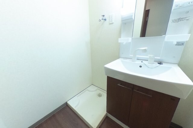 岩出駅 バス18分  川尻下車：停歩9分 2階の物件内観写真