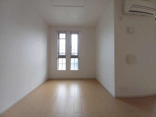 和歌山市駅 バス8分  小松原5丁目下車：停歩5分 2階の物件内観写真