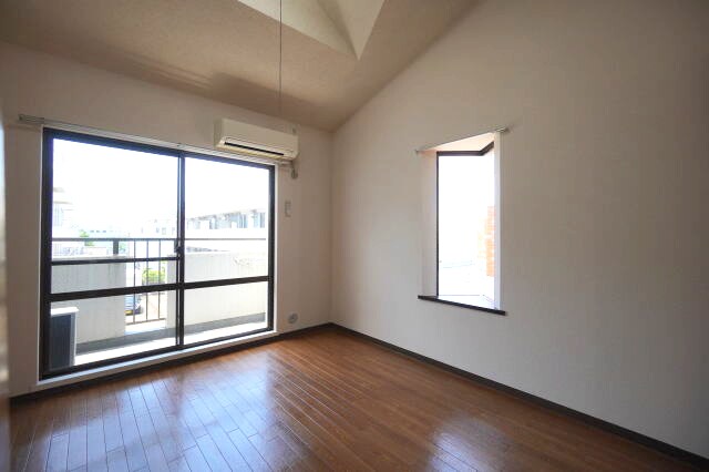 シャルマンフジ中之島壱番館の物件内観写真