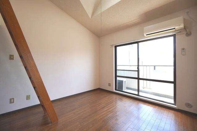 シャルマンフジ中之島壱番館の物件内観写真