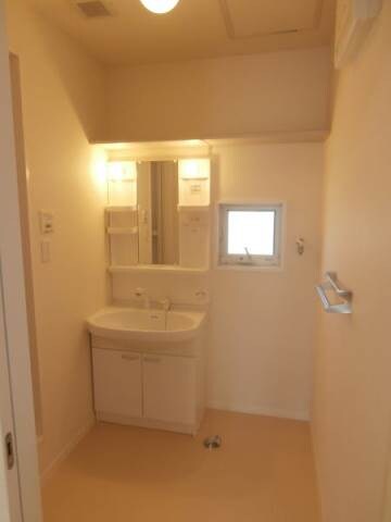 紀伊中ノ島駅 徒歩15分 2階の物件内観写真