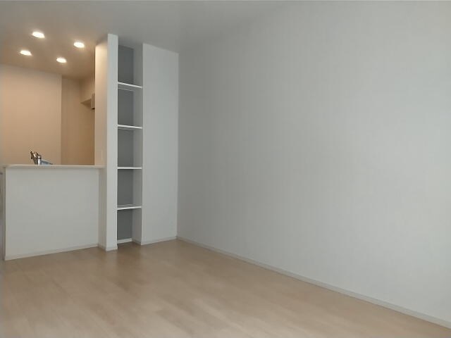 八幡前駅 徒歩11分 1階の物件内観写真