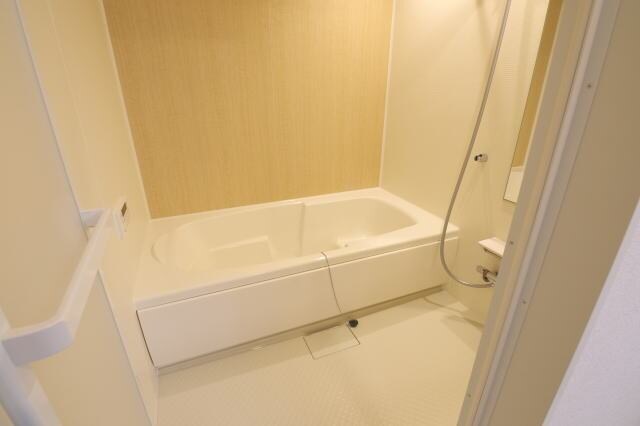 二里ケ浜駅 徒歩11分 1階の物件内観写真