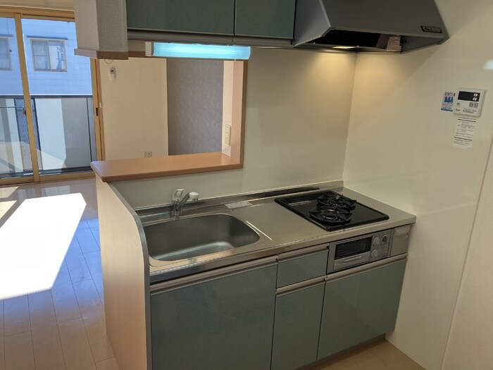 和歌山市駅 バス15分  日赤医療センター前下車：停歩6分 2階の物件内観写真